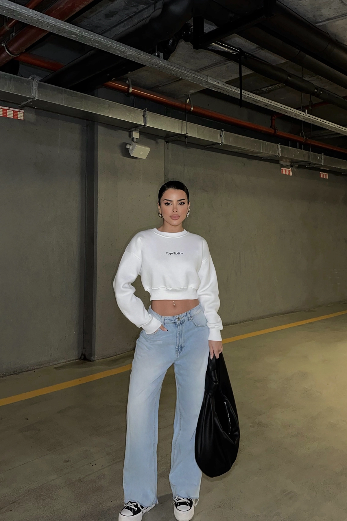 EYY Women White Long Sleeve Crop Top with Eyyo Written on the Front - Troy