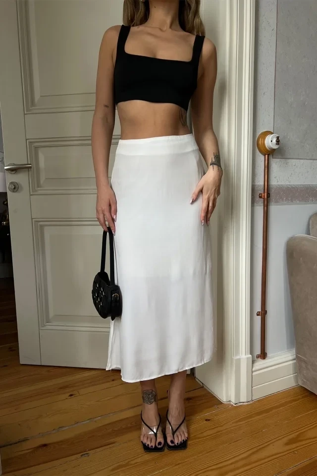 White Basic Long Skirt