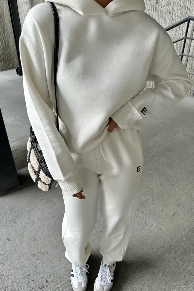 White E Written Tracksuit Suit