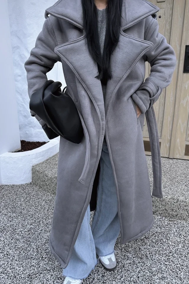 Gray Pocket Detailed Long Coat